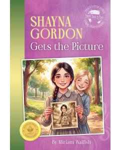 Shayna Gordon Gets The Picture
