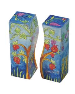 Salt and Pepper Shaker - Pomegranates