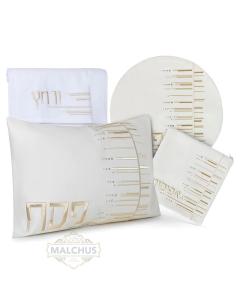Modd`e Collection Seder Set all Leather