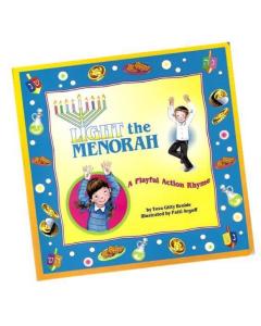 Light The Menorah - A Playful Action Rhyme [Boardbook]