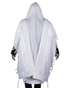 #60 Talis Hamefoar Deluxe Sefardi White on White with Thick Strings - #60 for person of Height 5'5 to 5'7 - W:72 L:55